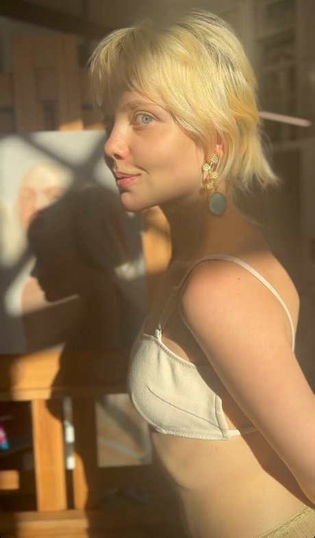 Ellen Sheidlin 裸のモデル 画像