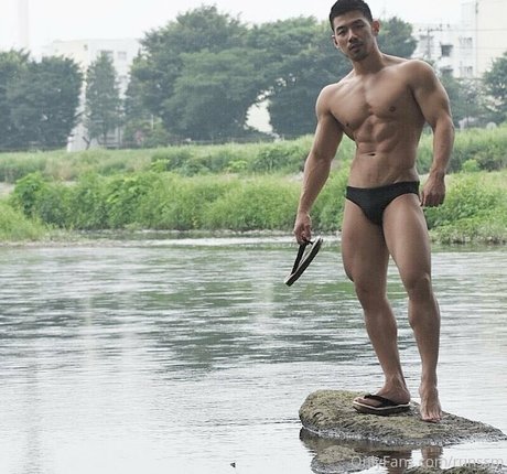 runssm ポルノスター トップ 画像