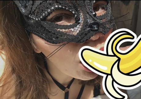 巨乳の黒人女性オンリーファンズ ホットセックス 写真