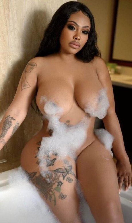 黒檀の猫オンリーファンズ アート裸 アーカイブ