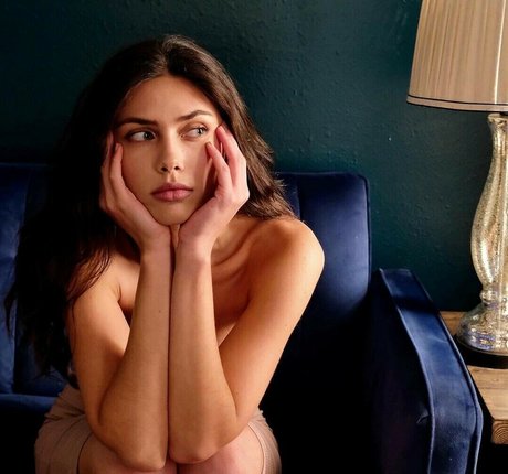 Victoria Bronova xxxスター 画像