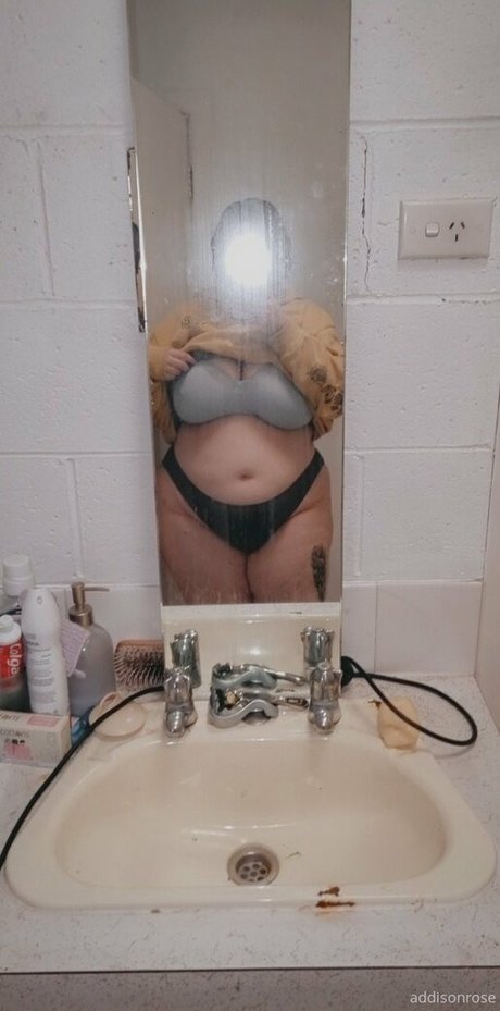 yazminrose12 エロティック女優 アーカイブ