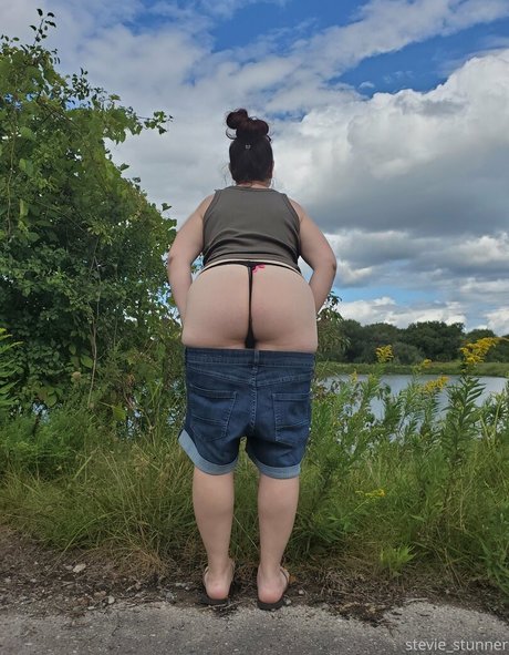 ガールフレンドオンリーファンズ ホットセクシー 写真