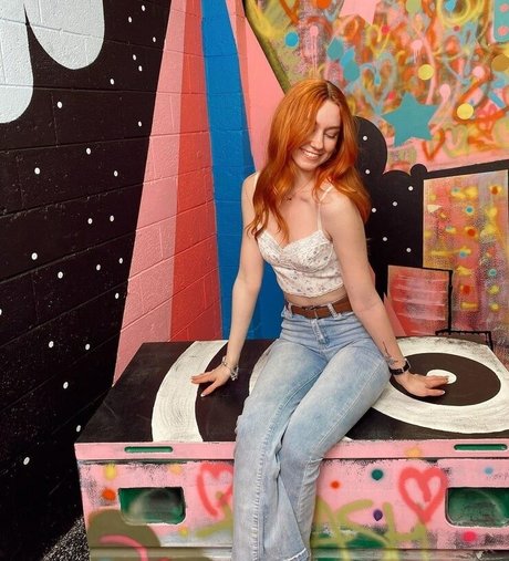 フィットネスインフルエンサーオンリーファンズ 無料ポルノ 写真