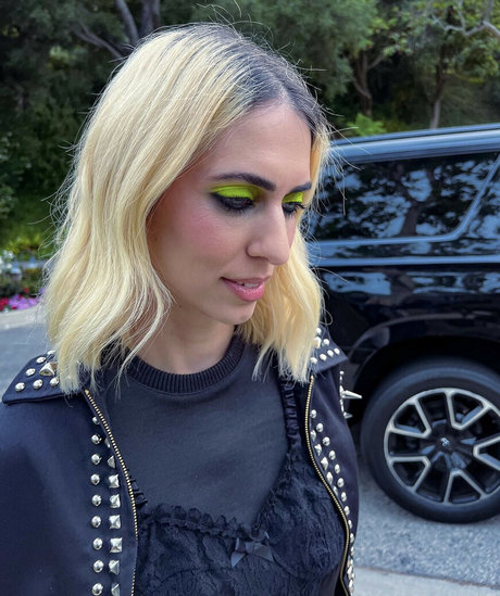 Hila Klein ポルノスター 美しい アーカイブ