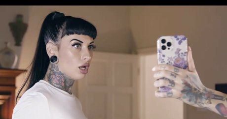 プリティオンリーファンズ 美しい裸 写真