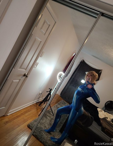 ブルネットの猫OnlyFans ホット 画像