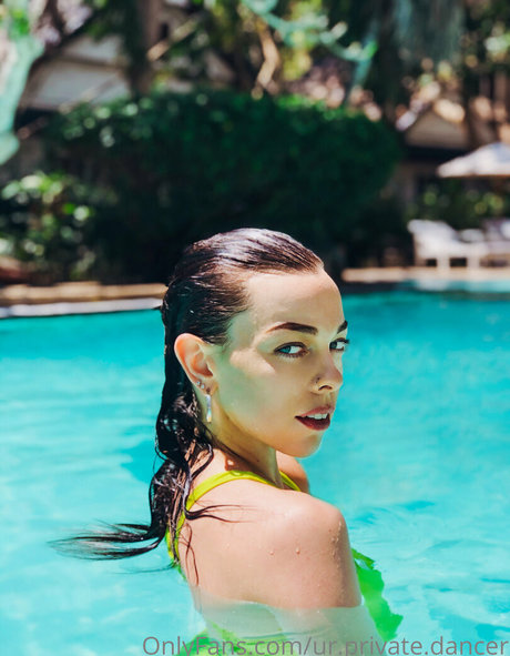 urr private dance 無料のスター 画像