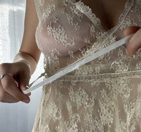 大きな黒い猫OnlyFans ホットポルノ 写真