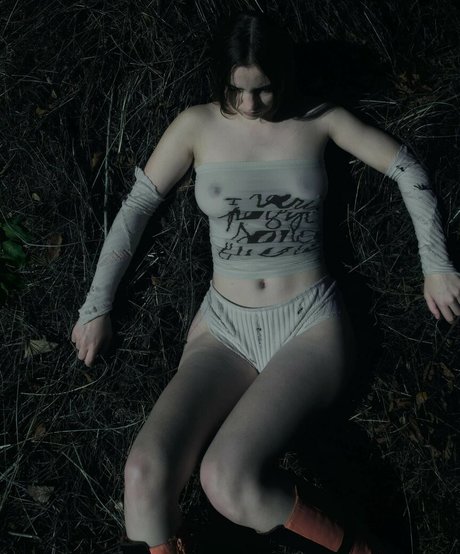 巨乳の潮吹きOnlyFans HD 写真