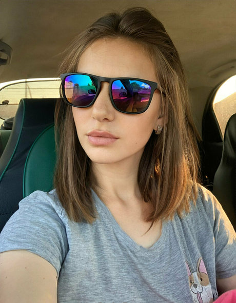 年配の熟女オンリーファンズ 美しいポルノ 画像