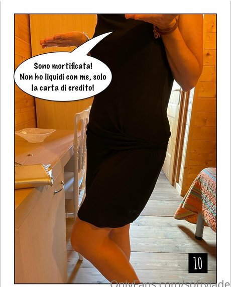 ヌード 屋外 OnlyFans ポルノグラフィック 写真