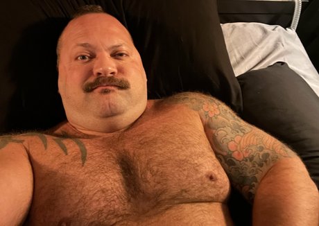 巨乳の赤毛オンリーファンズ セクシーヌード 写真