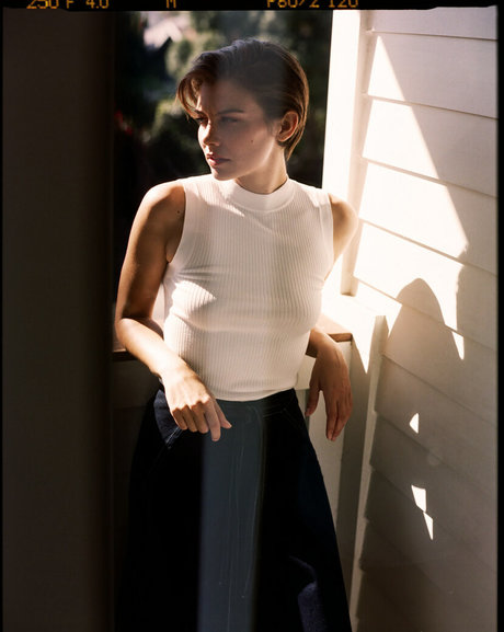 Laren Cohen ホットスター 写真