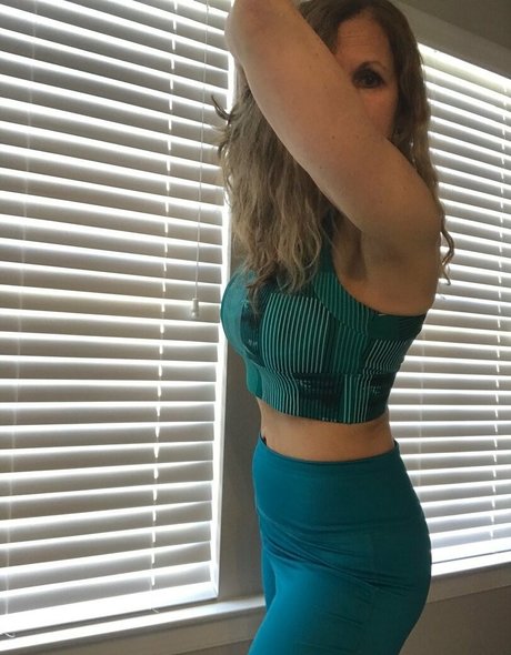 vixenkat ポルノ女優 画像