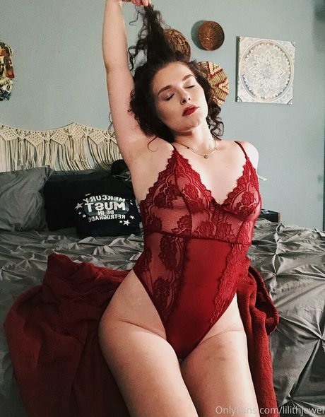 lilithjewel ホットなスター 画像