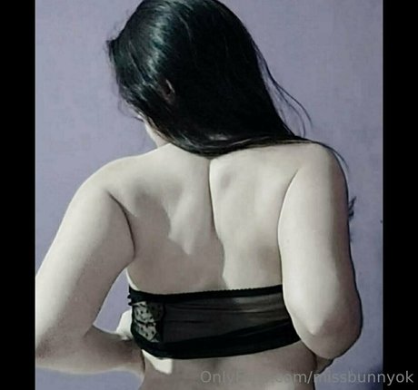 missbunnyok 無料のポルノスター 写真