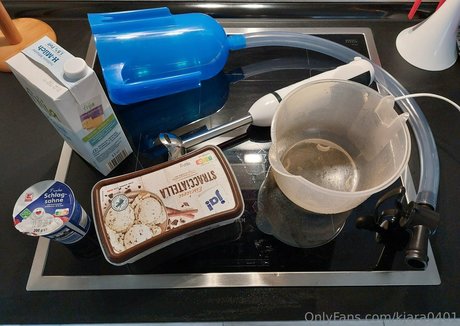 ソロオンリーファンズ 無料セクシー 画像