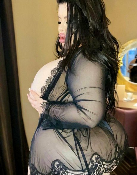 ヌード 屋外 OnlyFans セクシーヌード 写真