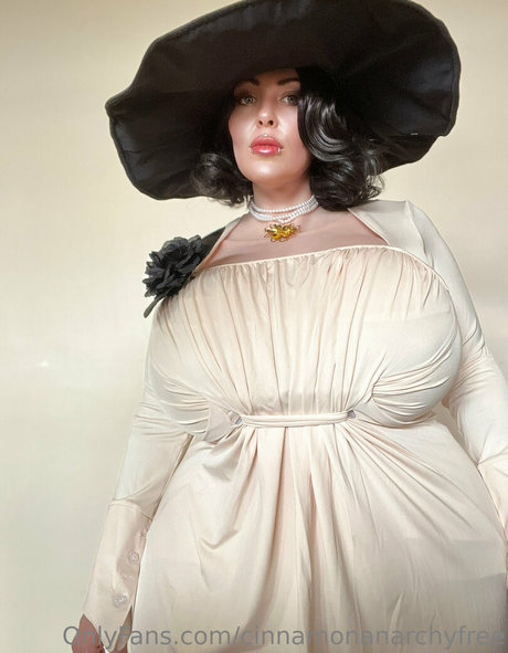 cinnamonanarchyfree 独占スター 画像