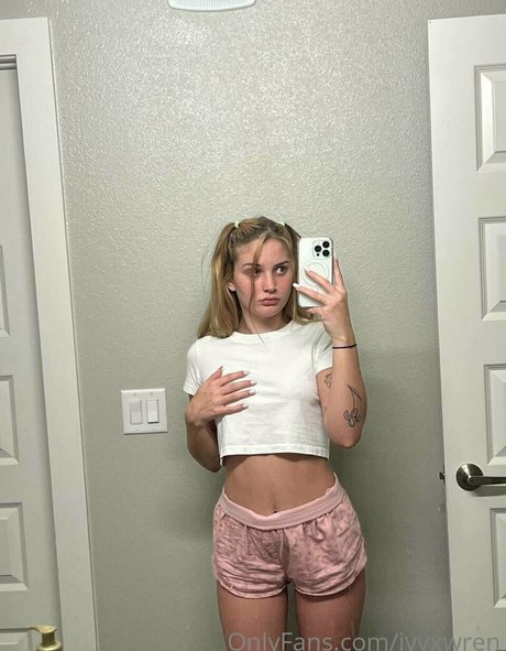 ivyxwren ヌード女優 画像