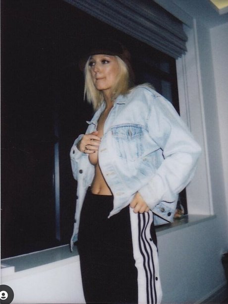 Georgia Hirst HD女優 写真