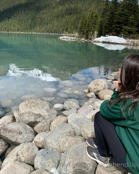 18歳以下の無料OnlyFans ポルノ 画像