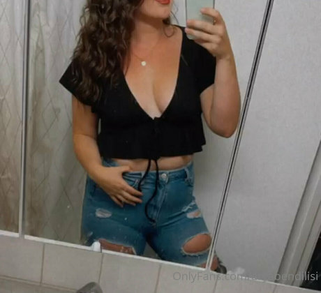 ブロンドビキニOnlyFans ホットセックス 画像