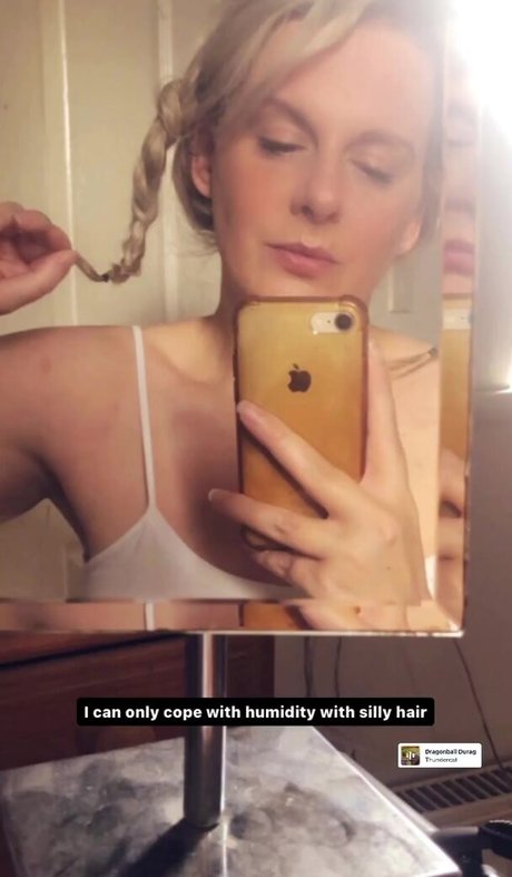 アナル熟女OnlyFans ポルノ 画像