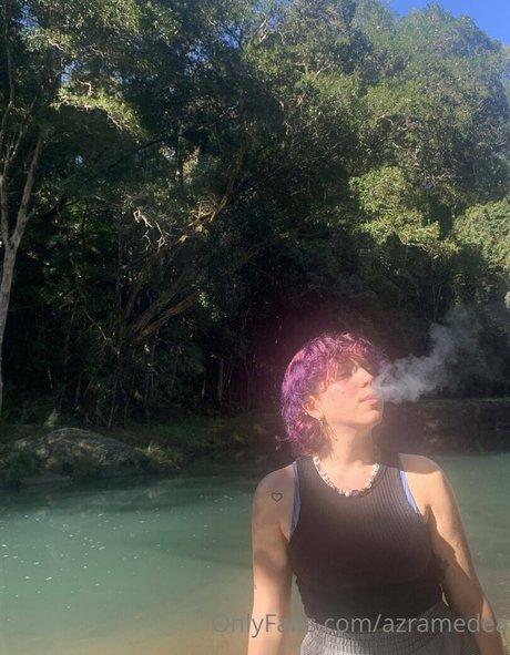 azramedea 最高のモデル 写真