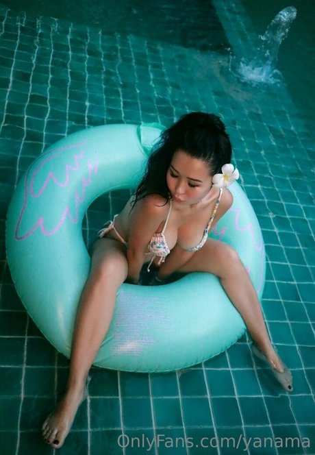 ティーンウェブカメラOnlyFans ホットヌード 写真