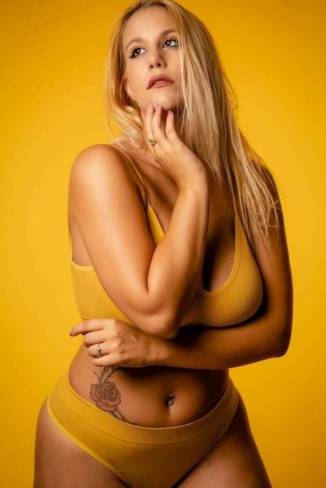 Jennifer Mazza セックススター 写真