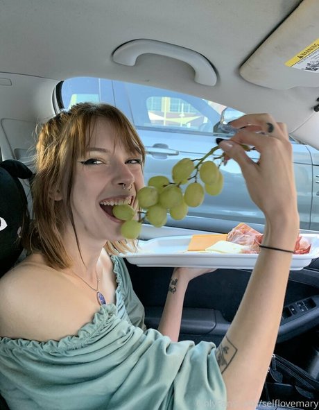 小さなオンリーファンズ 素敵 ギャラリー