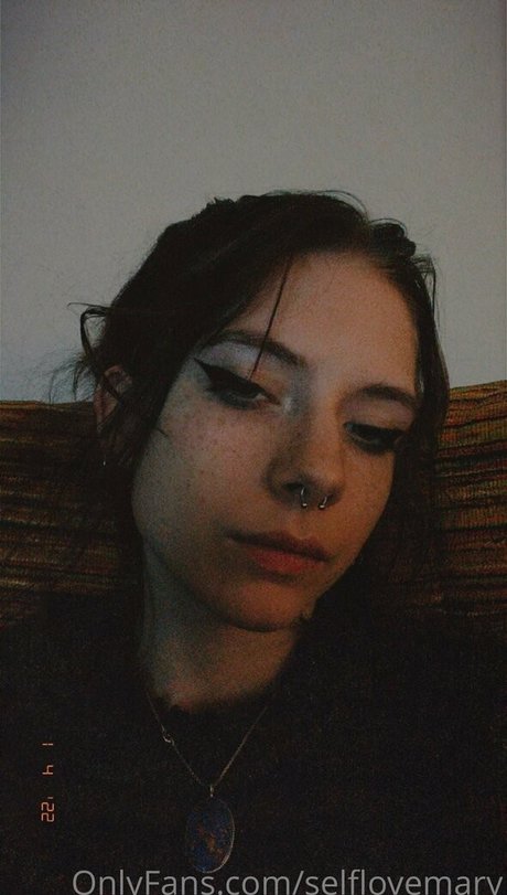 熟女のおまんこオンリーファンズ ホットポルノ 写真