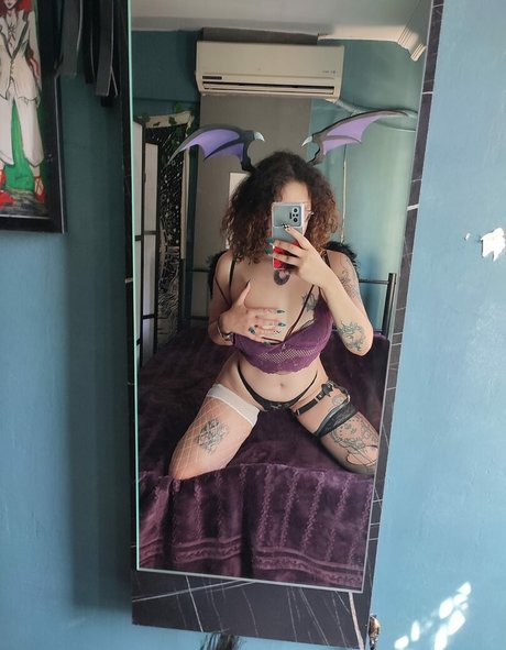 Damkina 美しいポルノスター 画像