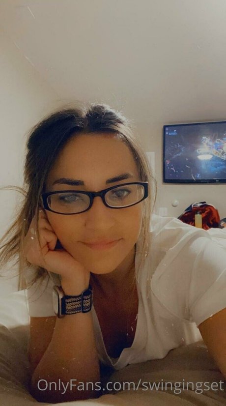 swingingset ポルノ女優 画像