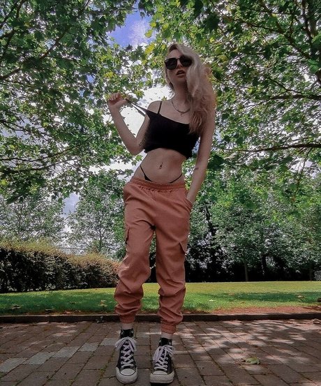 Dahlia Rex ポルノスター 可愛い 写真