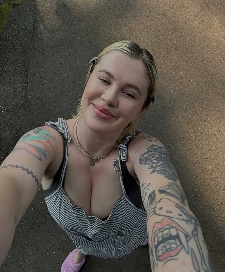 アジア人の精液OnlyFans 美しいポルノ 写真