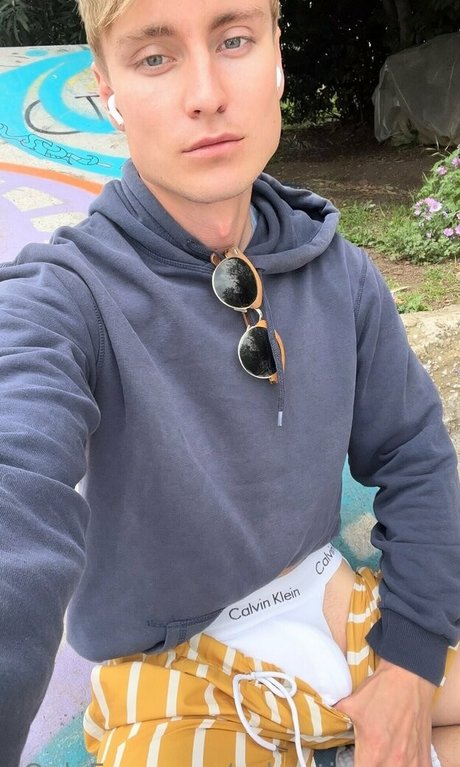 sebastiancoxxx ポルノスター 可愛い 写真