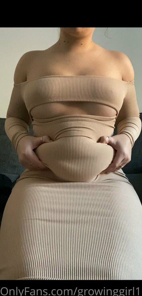 ママの足OnlyFans ホット 写真