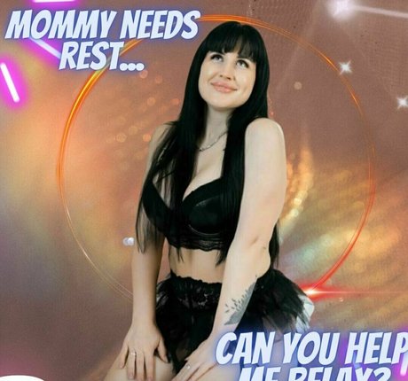 lusty queen ヌードモデル 画像