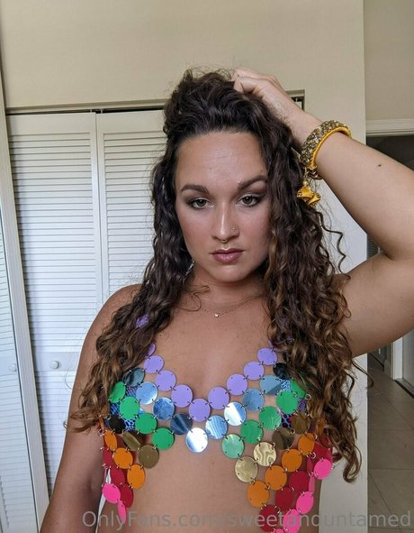 sweetanduntamed セクシーなポルノスター 写真