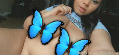 アジア人のティーンの足 オンリーファンズ ホット 画像