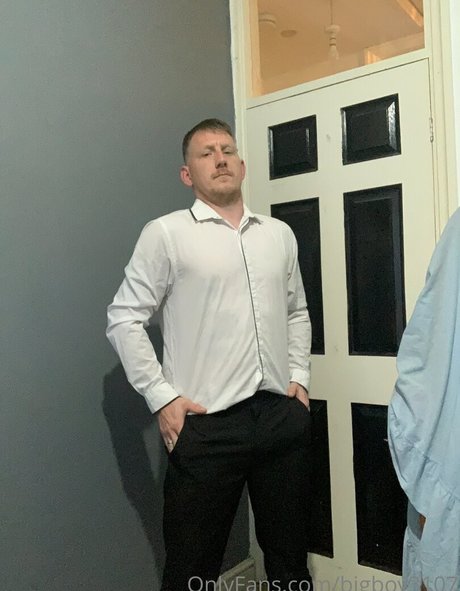 bigboy3107 素敵なポルノスター アーカイブ