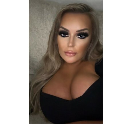 Rachel Rose ポルノスター エロティック 写真