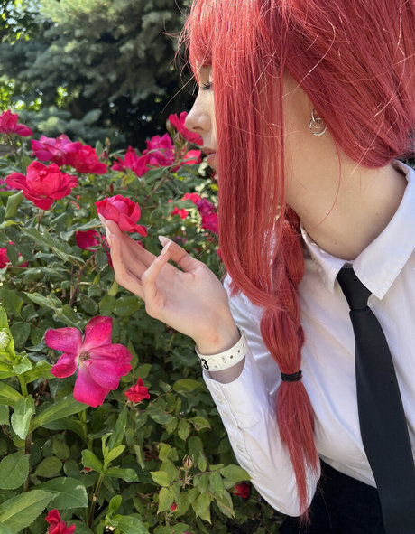 巨乳の熟女オンリーファンズ 無料セクシー ギャラリー