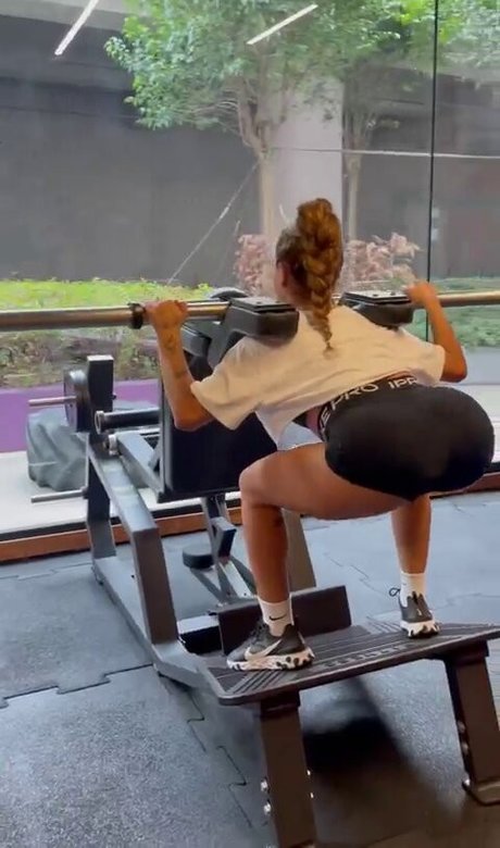 ルビーオンリーファン ヌード アーカイブ