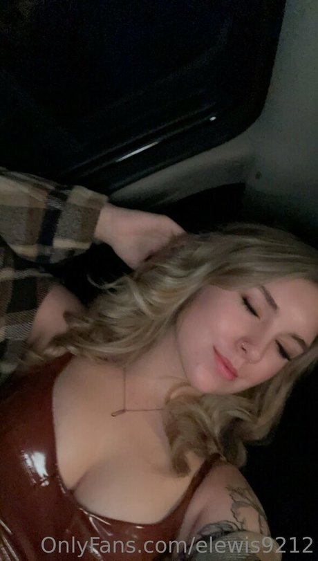 アジアンゴス オンリーファンズ 美しいポルノ 写真