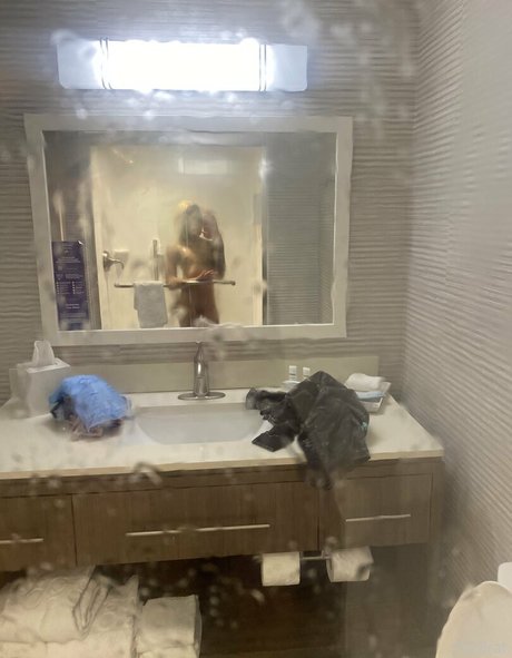 tiffanylannette ポルノスター HD 写真