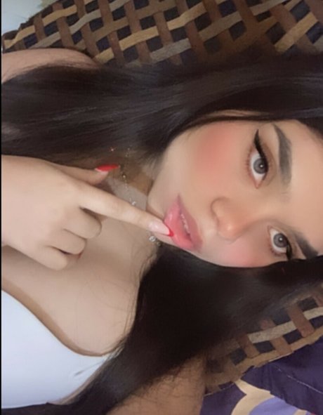 baby val01 ポルノスター 写真